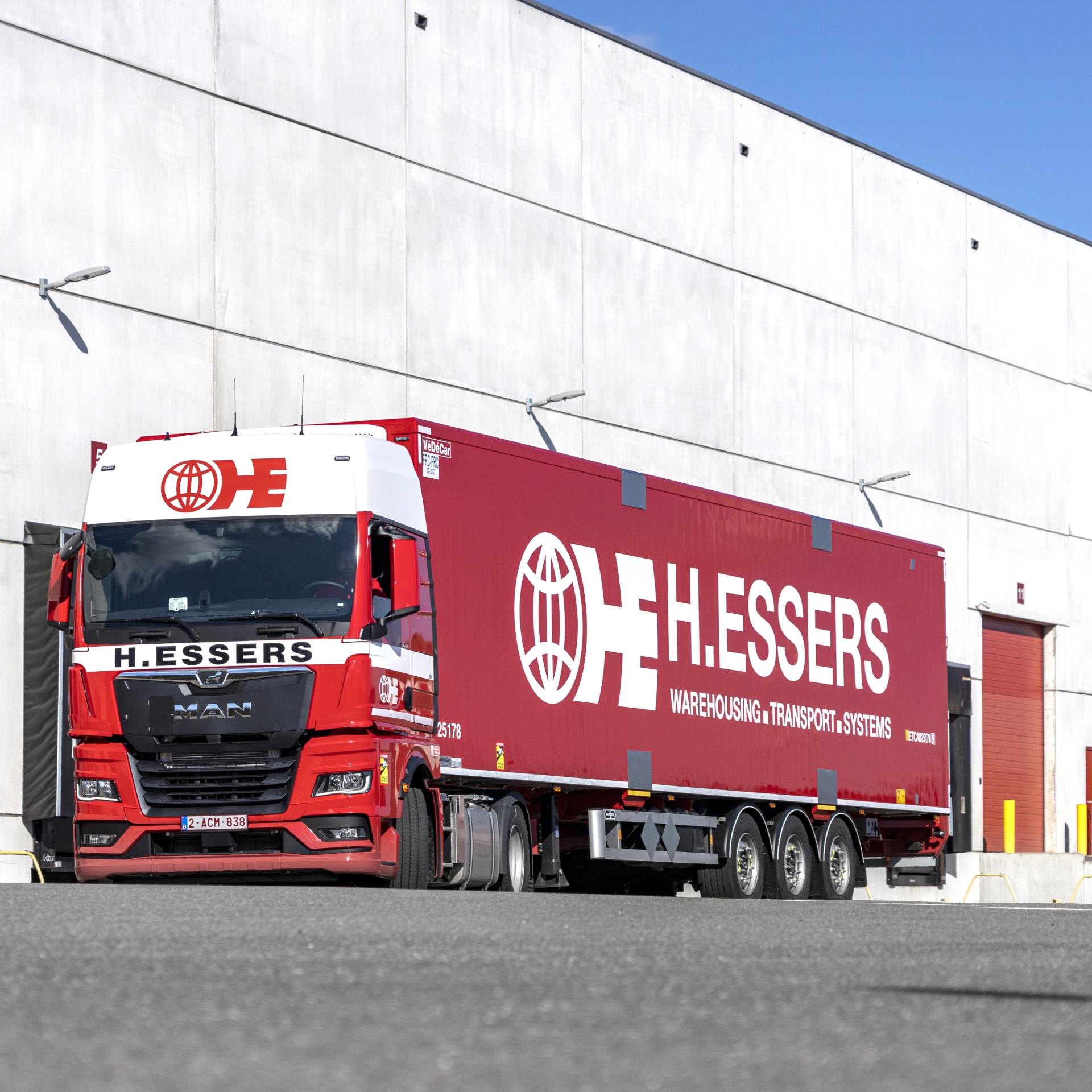 Truck H.Essers terminal Markiezaat